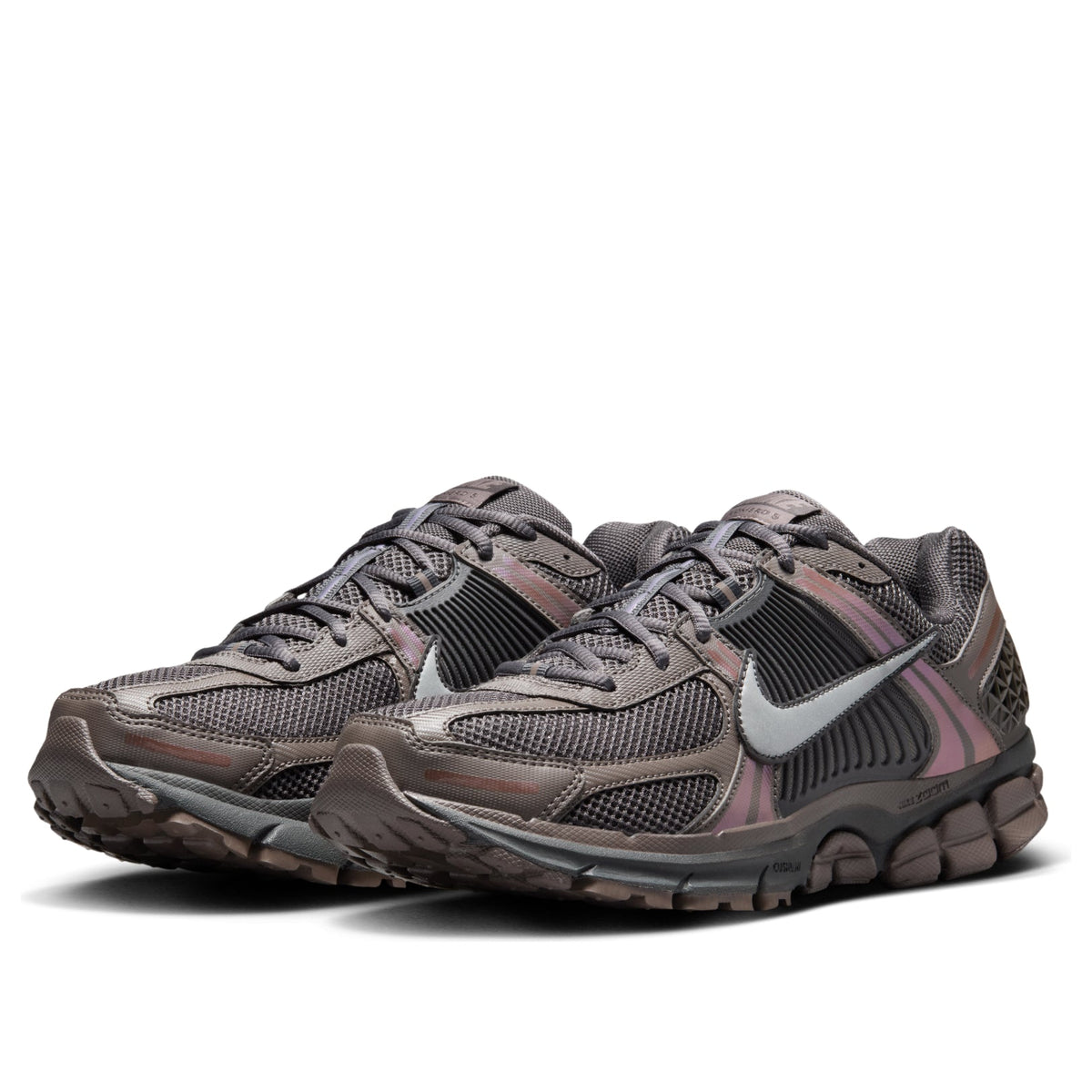 Nike Zoom Vomero 5 Cave Stone Sneaker