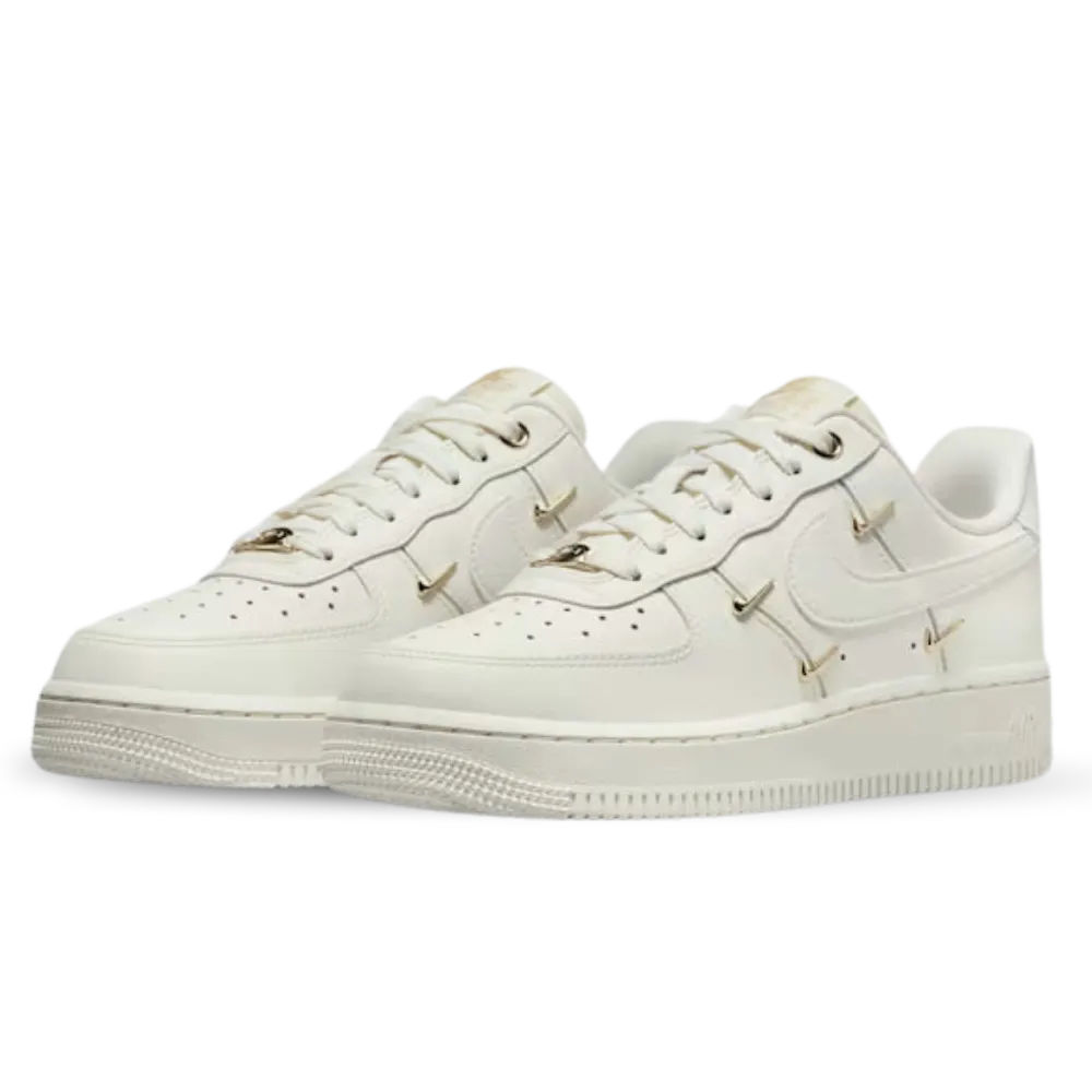 Nike Air Force 1 07 Lx Women's Beige Sneaker