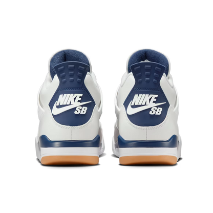 Jordan SB X Air Jordan 4 Navy Sneaker