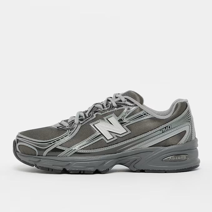 New Balance 740 Grey Sneaker