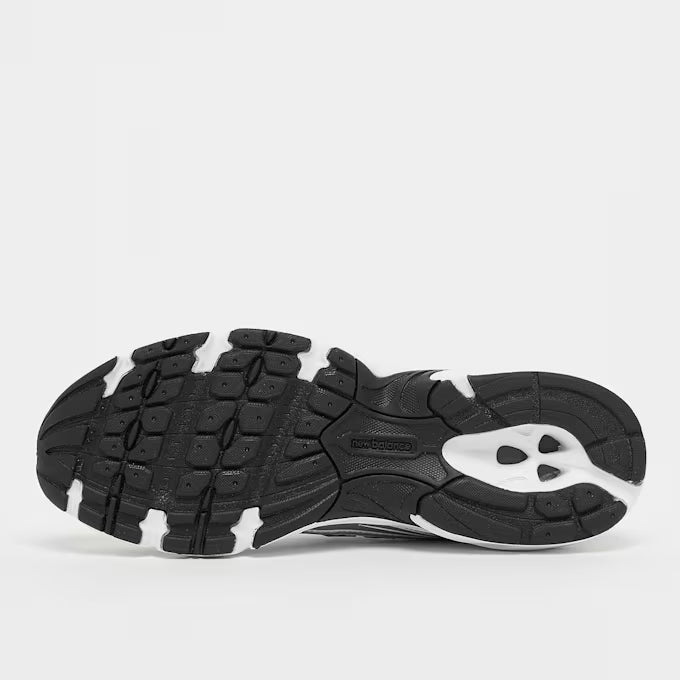 New Balance 740 White Silver 1 Sneaker