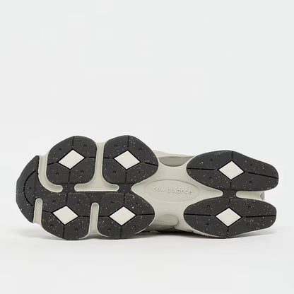 New Balance 9060 Grey Beige Sneaker